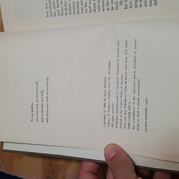 The Dark Shore vintage book by Susan Howatch - Picture 5 of 7